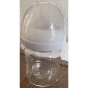 PHILLIPS AVENT Glass 4oz Baby Bottle Bottles Never used sterlized only
